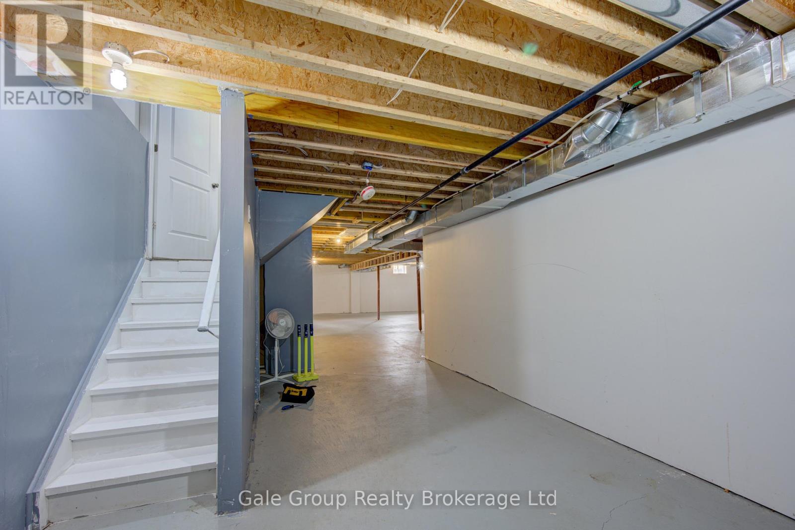 125 Prince Charles Crescent, Woodstock, Ontario  N4T 0N1 - Photo 25 - X12920806