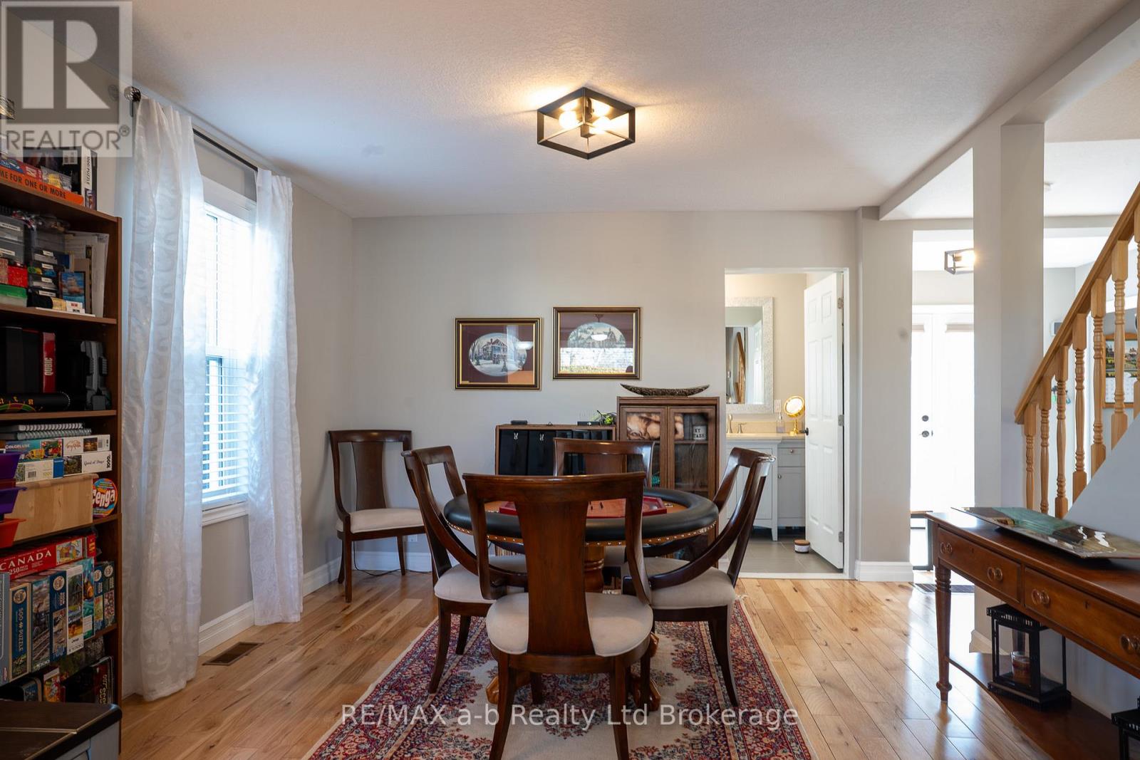 117 Church Street, Norwich, Ontario  N0J 1P0 - Photo 11 - X12920868