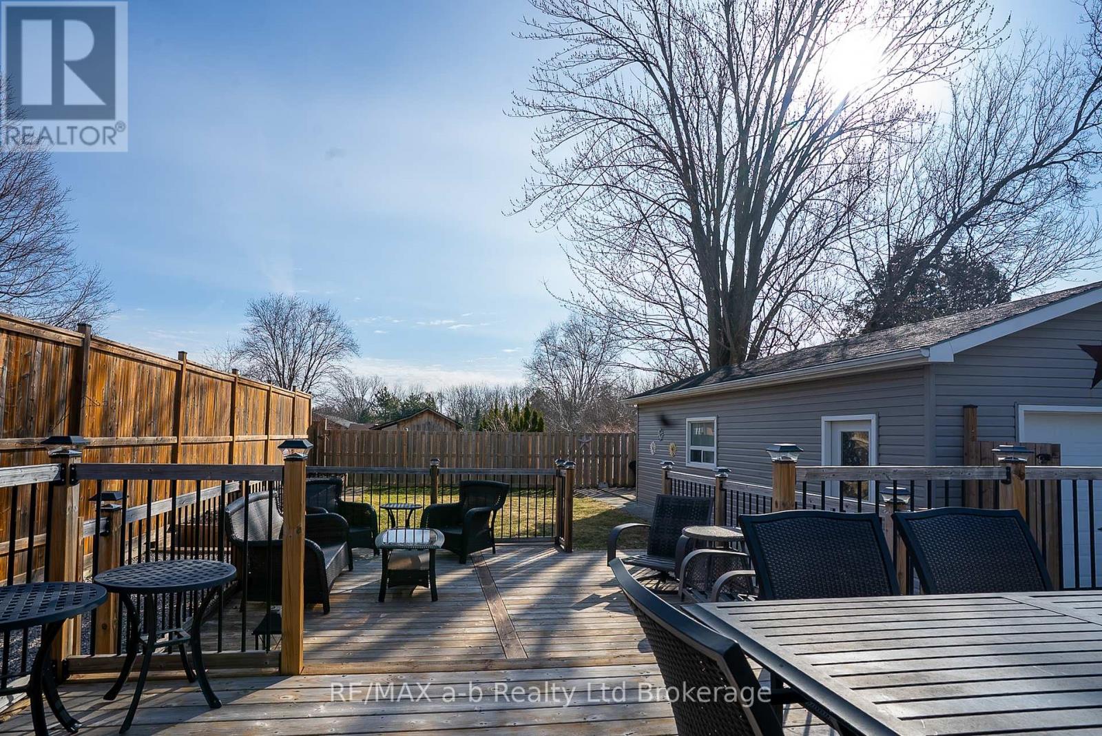 117 Church Street, Norwich, Ontario  N0J 1P0 - Photo 3 - X12920868