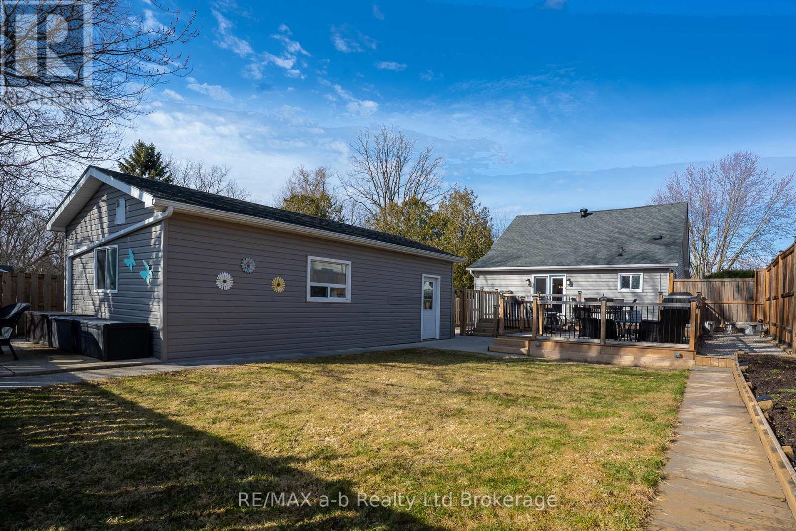 117 Church Street, Norwich, Ontario  N0J 1P0 - Photo 6 - X12920868