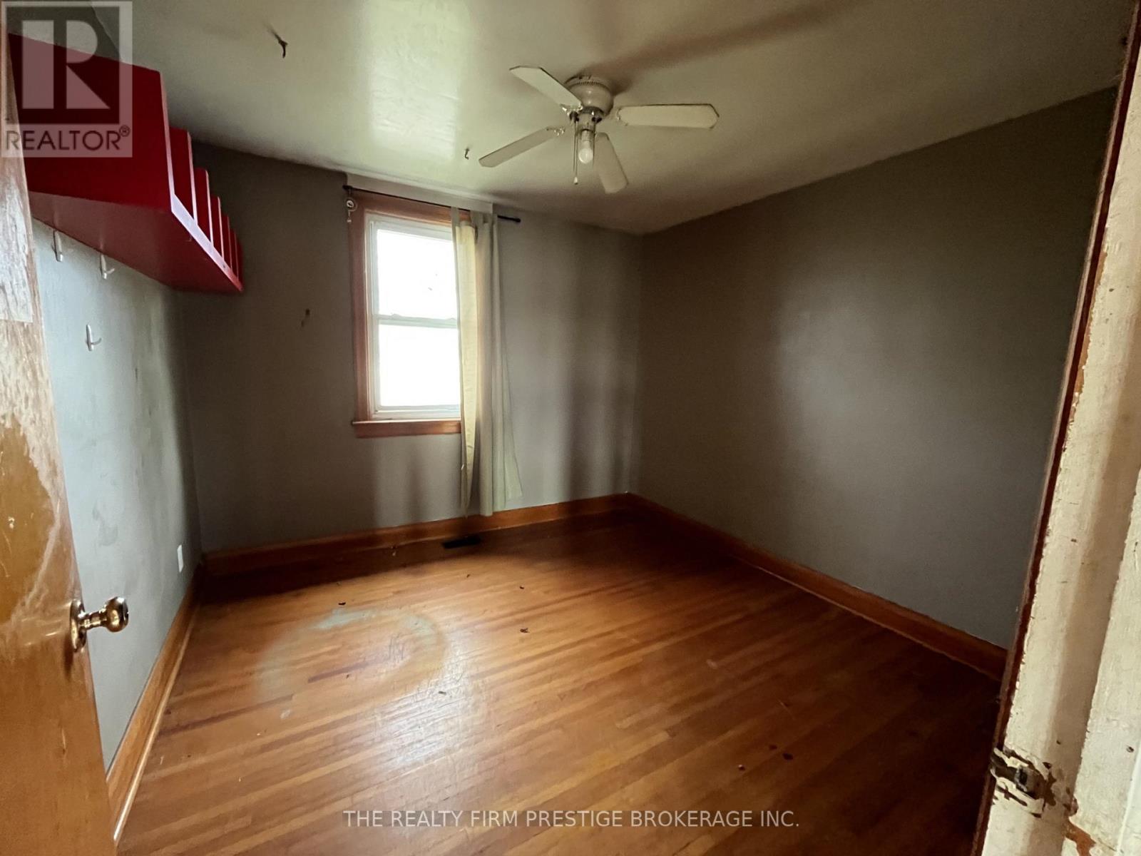 23104 Johnston Line, West Elgin, Ontario  N0L 2C0 - Photo 8 - X12911450