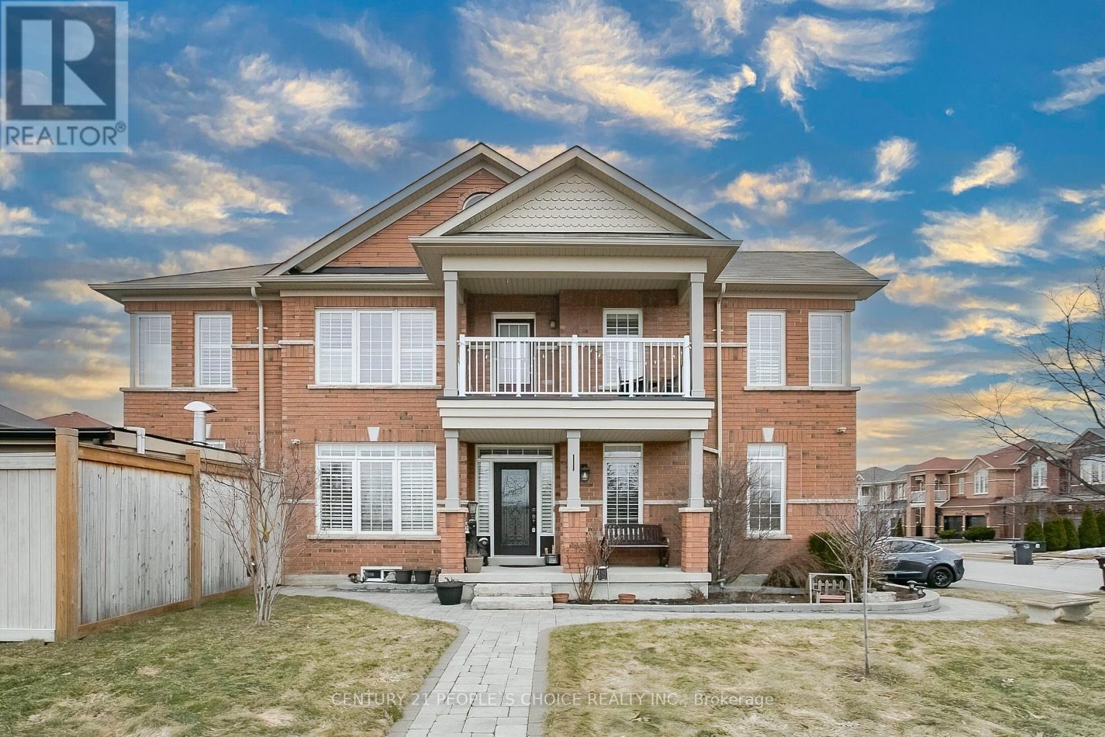 33 ACCENT CIRCLE, Brampton, Ontario