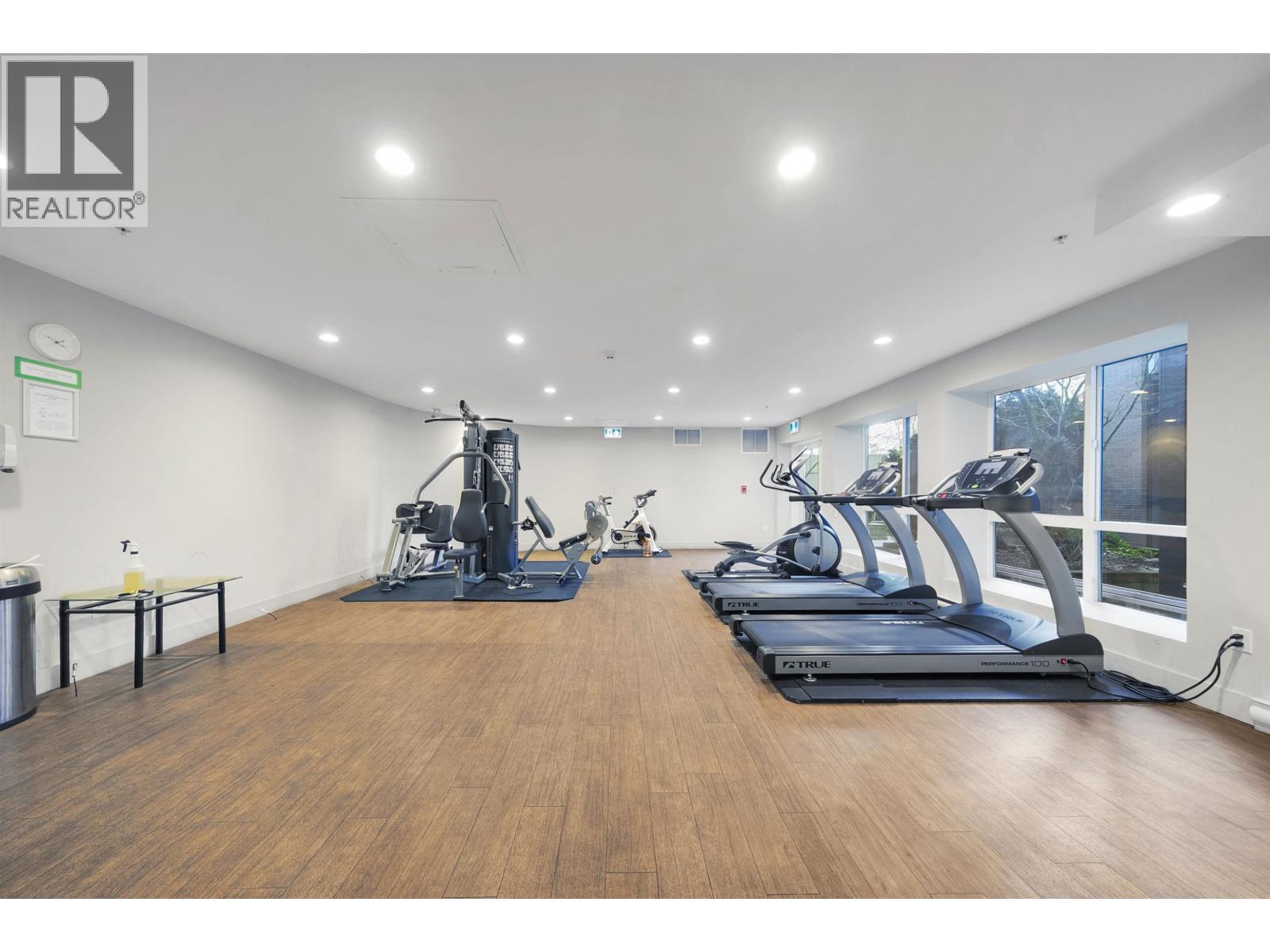 210 5460 Broadway, Burnaby, British Columbia  V5B 0B4 - Photo 26 - R3103528