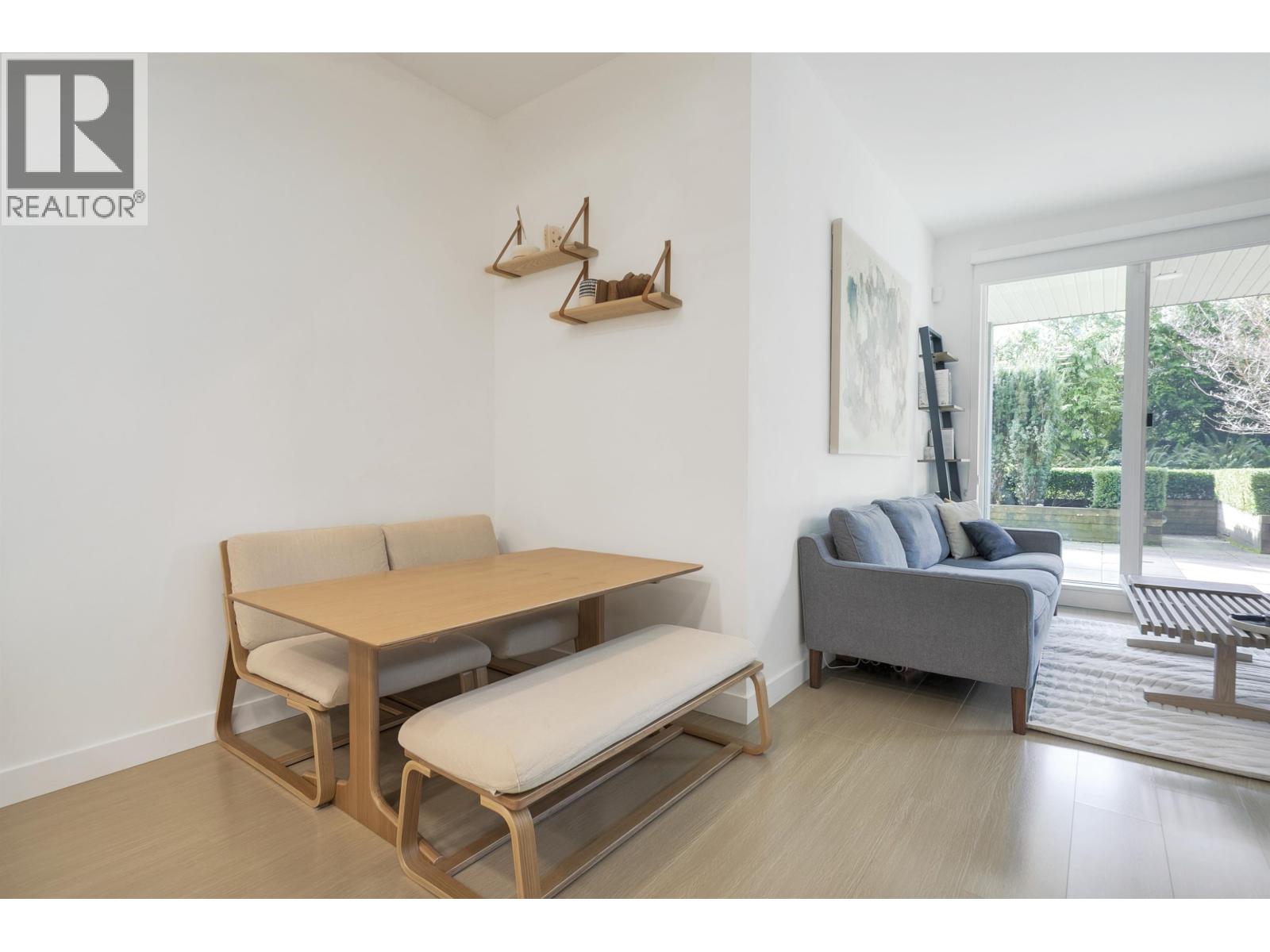 210 5460 Broadway, Burnaby, British Columbia  V5B 0B4 - Photo 8 - R3103528