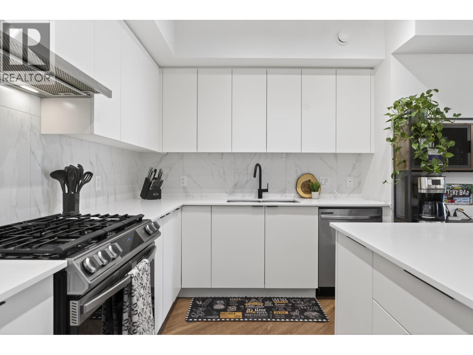 603 3229 St Johns Street, Port Moody, British Columbia  V3H 0M4 - Photo 11 - R3103549