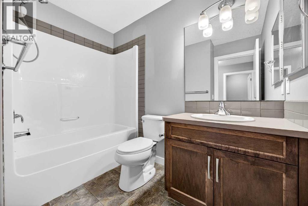 43 Kincora Crescent Nw, Calgary, Alberta  T3R 0N5 - Photo 27 - A2294601