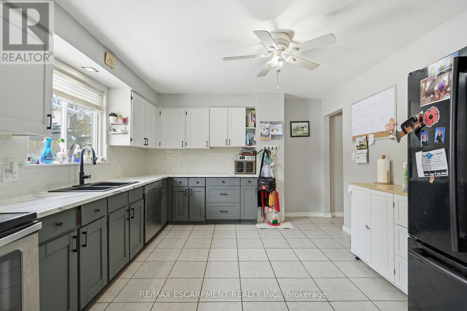 17 Strawberry Lane, Brantford, Ontario  N3T 5Z6 - Photo 7 - X12773778