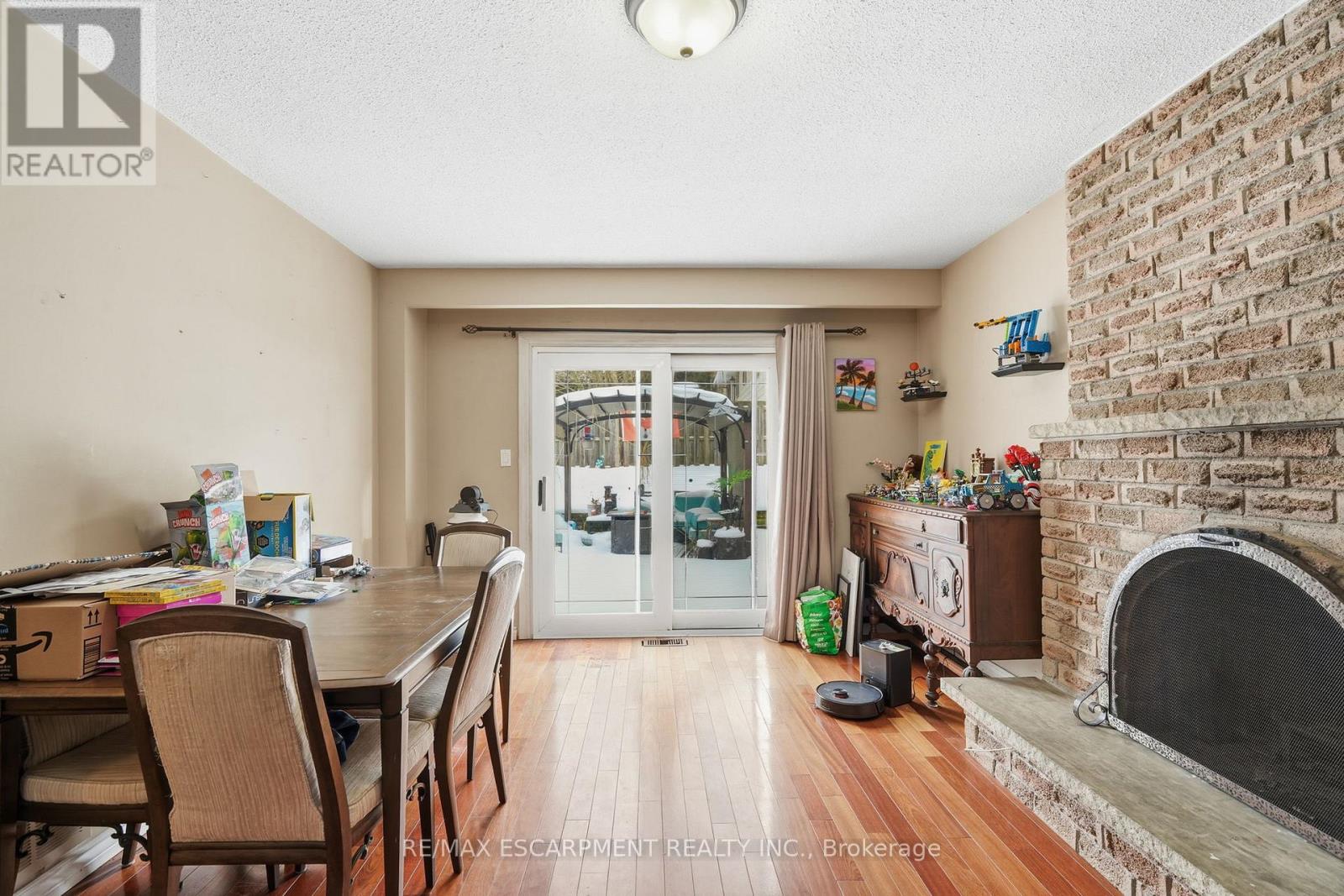 17 Strawberry Lane, Brantford, Ontario  N3T 5Z6 - Photo 9 - X12773778