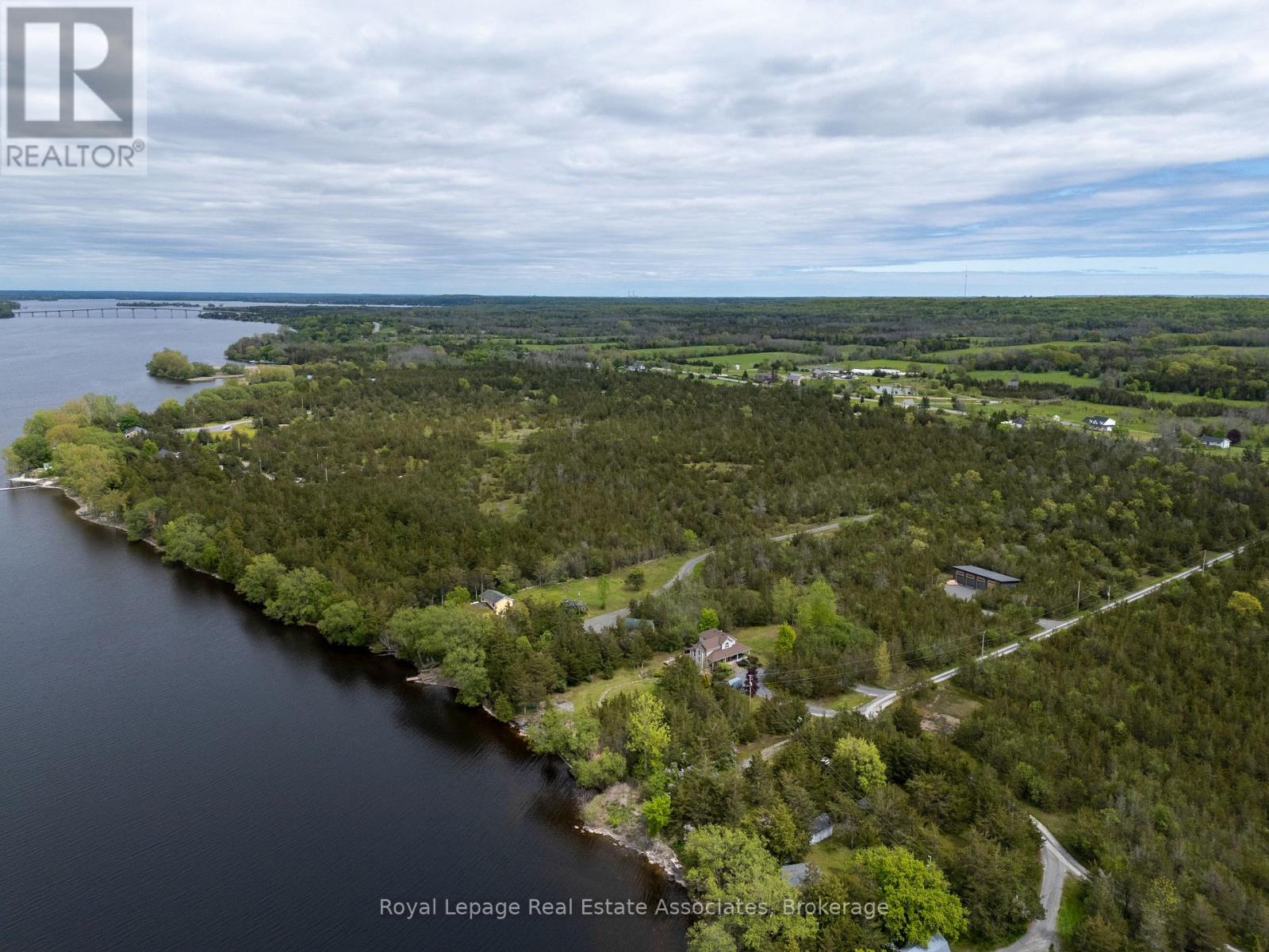 2523 County Rd 15, Prince Edward County, Ontario  N8M 2X6 - Photo 3 - X12920032