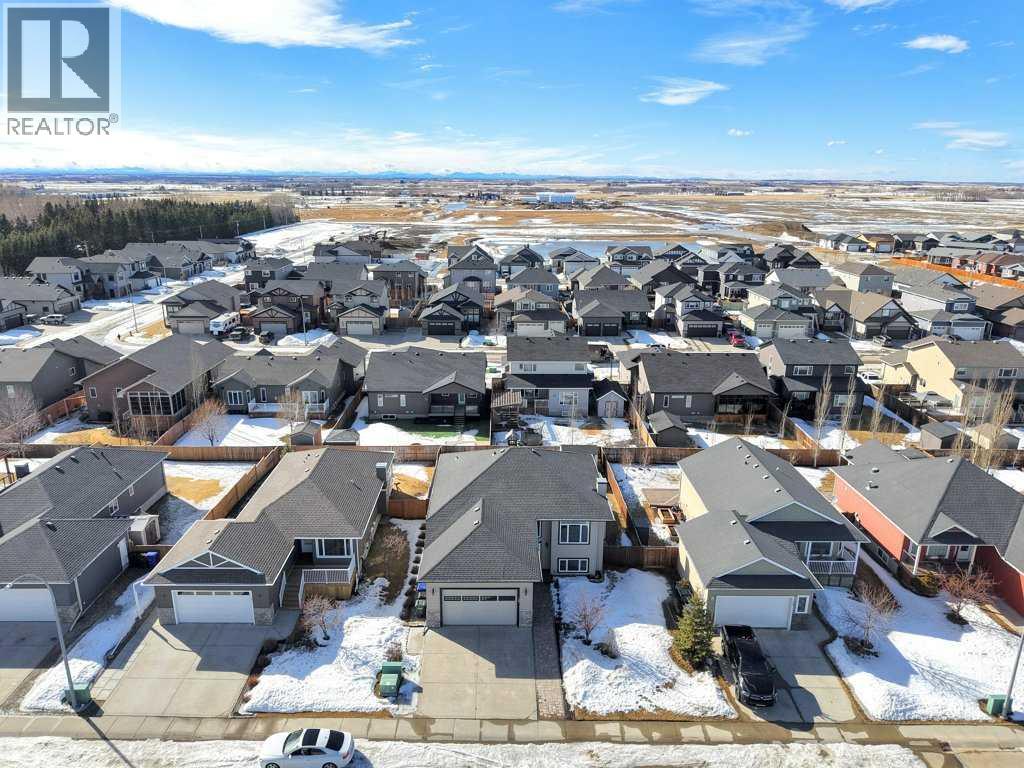 12 Vermont Close, Olds, Alberta  T4H 0C3 - Photo 4 - A2295196