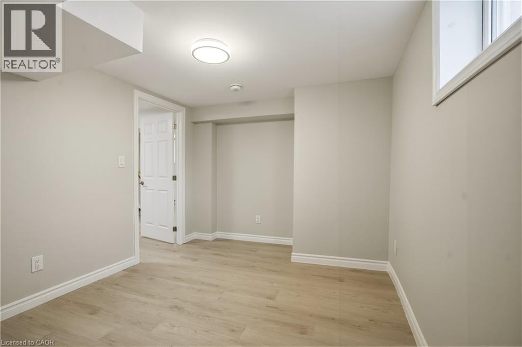 22 Greenwood Avenue, Welland, Ontario  L3C 4B2 - Photo 35 - 40814949