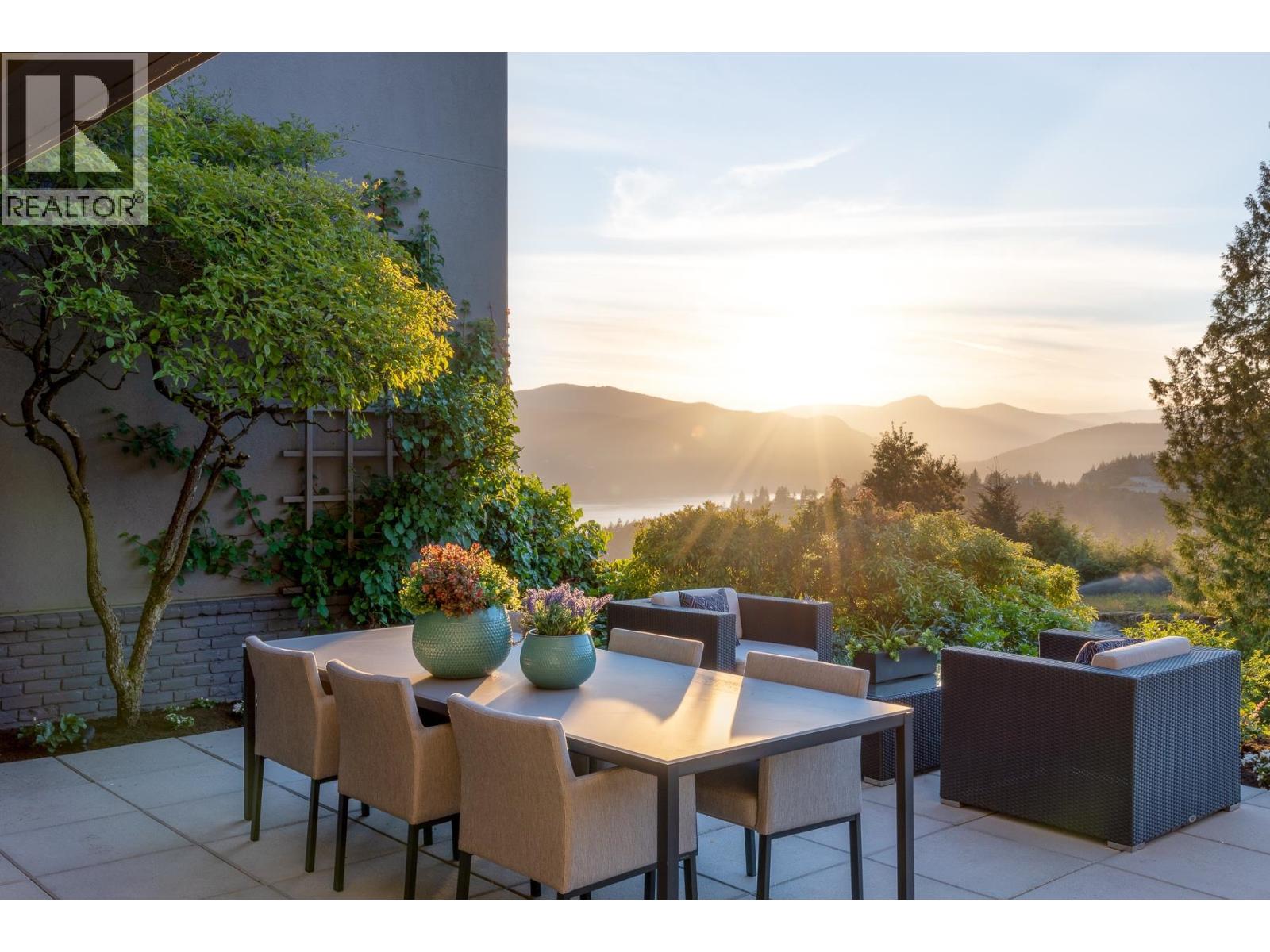 5260 Timberfeild Lane, West Vancouver, British Columbia  V7W 2Z5 - Photo 37 - R3103425