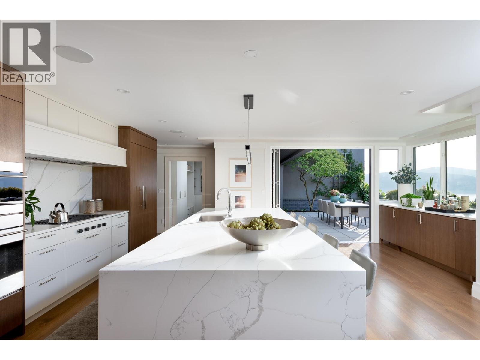 5260 Timberfeild Lane, West Vancouver, British Columbia  V7W 2Z5 - Photo 14 - R3103425