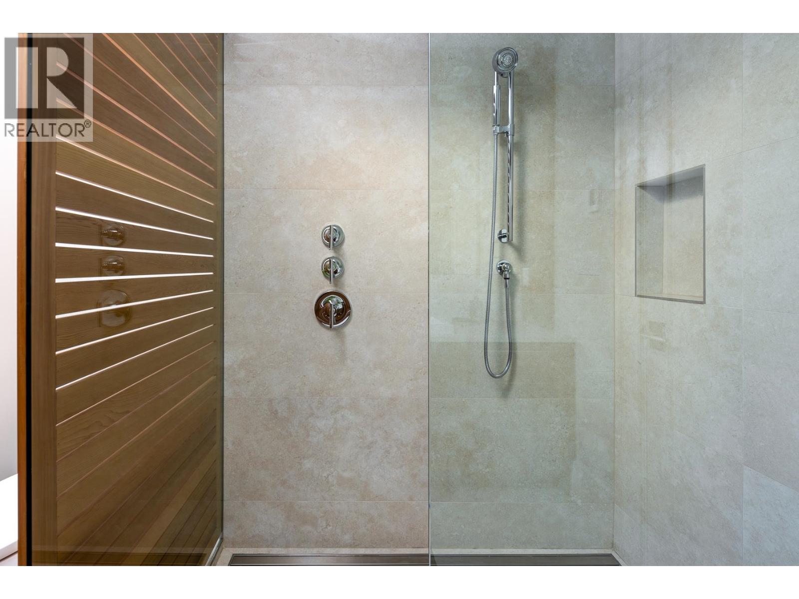 5260 Timberfeild Lane, West Vancouver, British Columbia  V7W 2Z5 - Photo 31 - R3103425