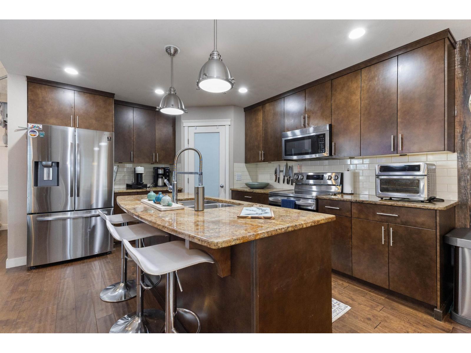 27858 Ledunne Avenue, Abbotsford, British Columbia  V4X 0A8 - Photo 6 - R3103267