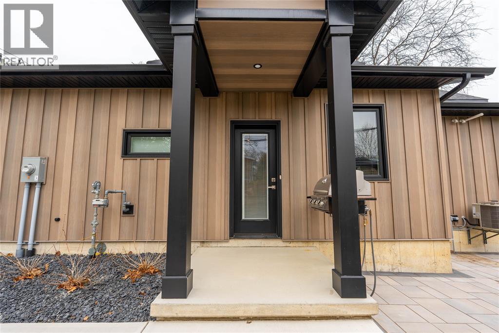 1248 Colborne Road, Sarnia, Ontario  N7V 3L4 - Photo 30 - 26005634