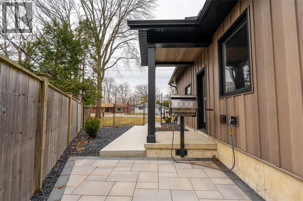 1248 Colborne Road, Sarnia, Ontario  N7V 3L4 - Photo 33 - 26005634