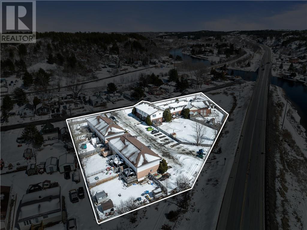 29 Laren Street, Wahnapitae, Ontario  P0M 3C0 - Photo 1 - 2126906