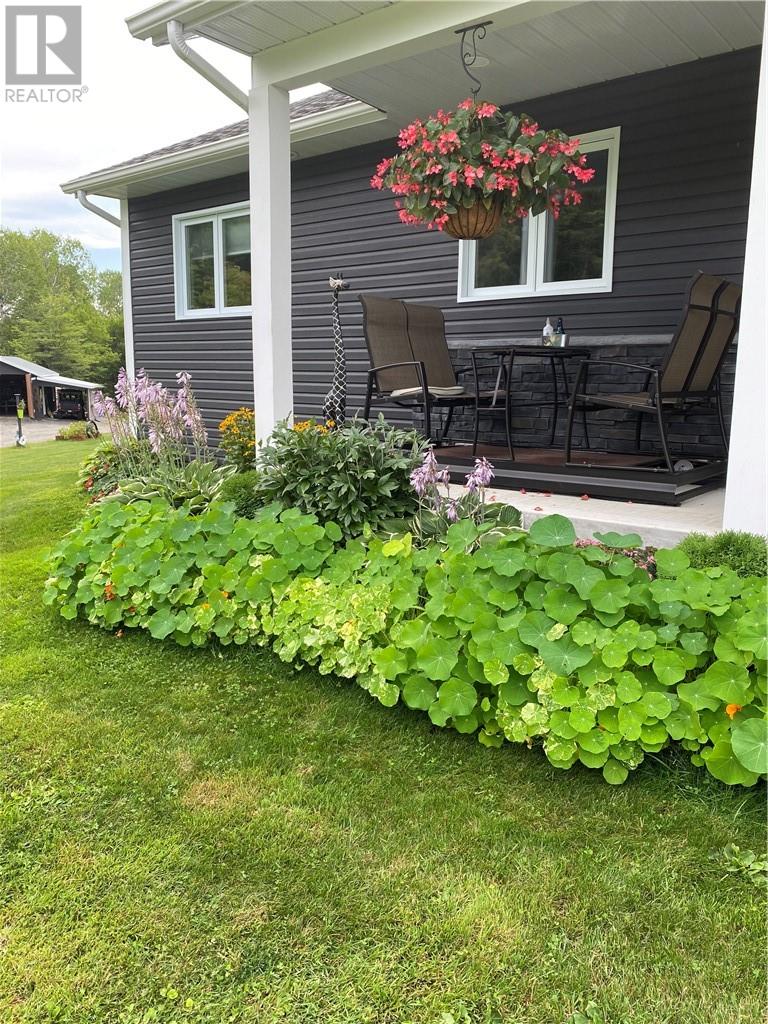 1811 Nepewassi Lake Road, Estaire, Ontario  P3E 4N1 - Photo 3 - 2126869