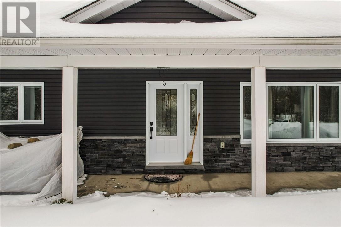 1811 Nepewassi Lake Road, Estaire, Ontario  P3E 4N1 - Photo 5 - 2126869