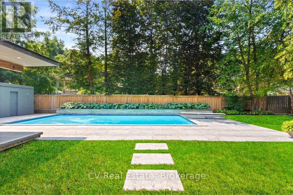 31 Auchmar Road, Hamilton, Ontario  L9C 1C6 - Photo 20 - X12920776