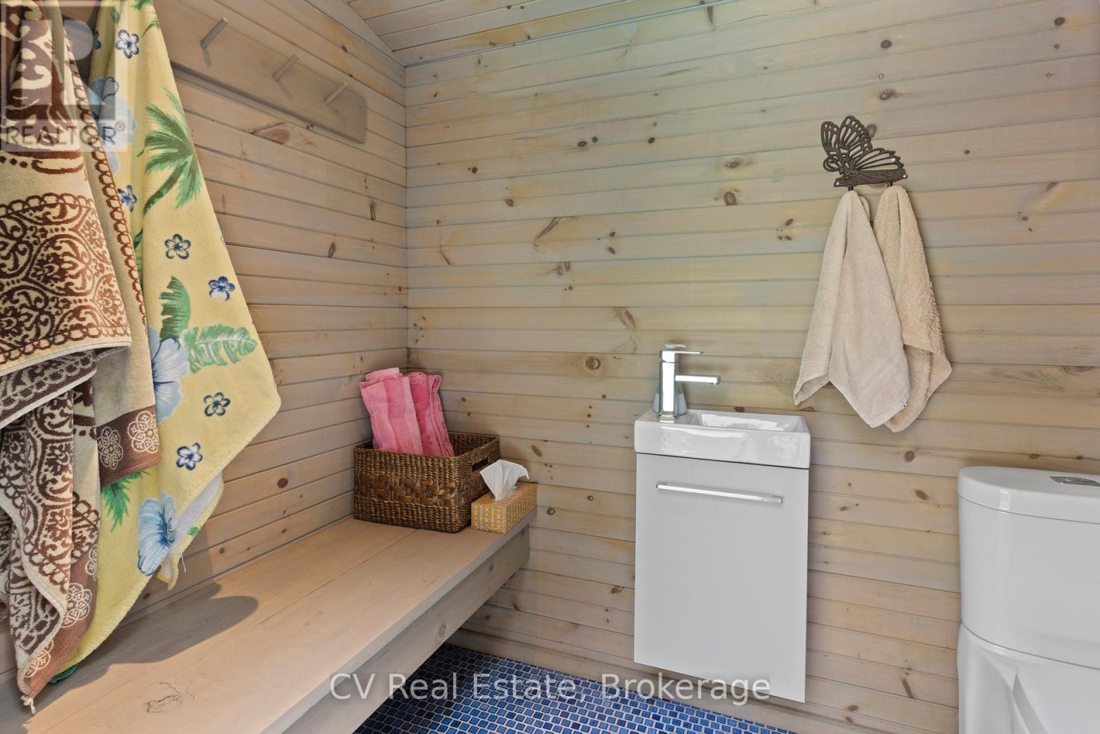 31 Auchmar Road, Hamilton, Ontario  L9C 1C6 - Photo 22 - X12920776