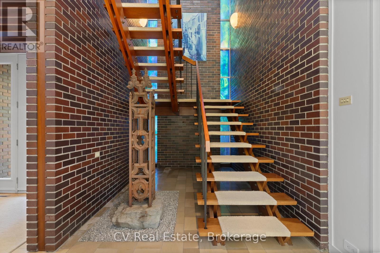 31 Auchmar Road, Hamilton, Ontario  L9C 1C6 - Photo 24 - X12920776