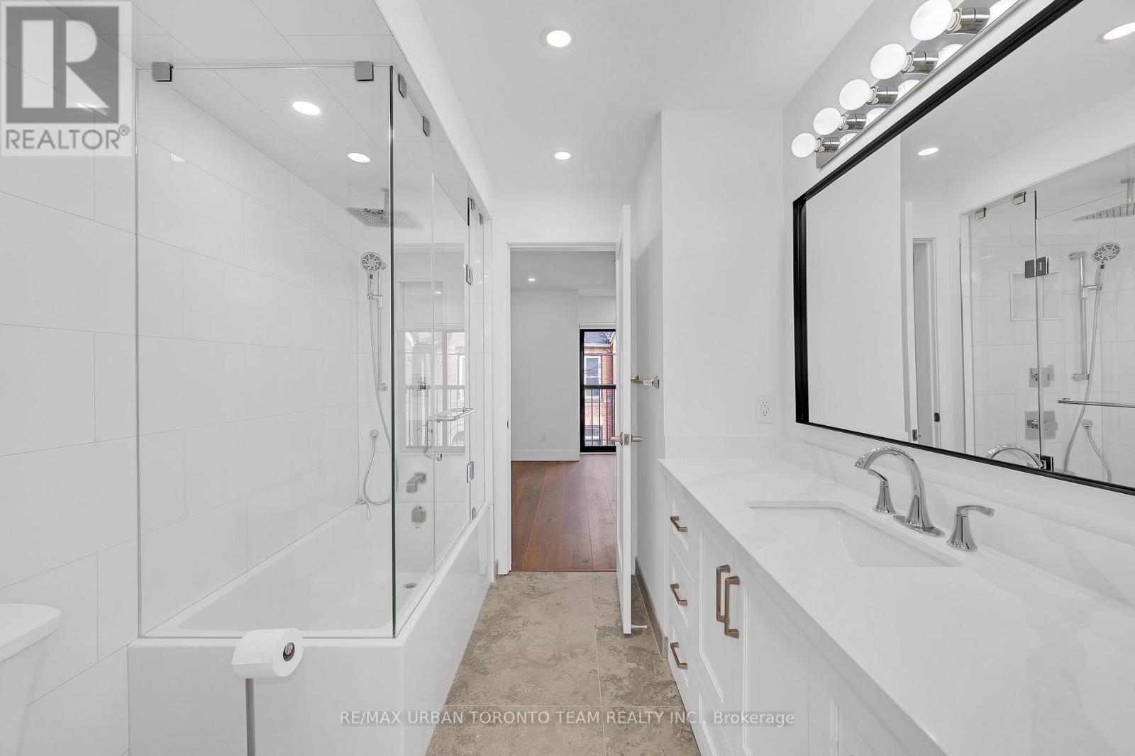 5 Wascana Avenue, Toronto, Ontario M5A 1V6 - Photo 28 - C12920814