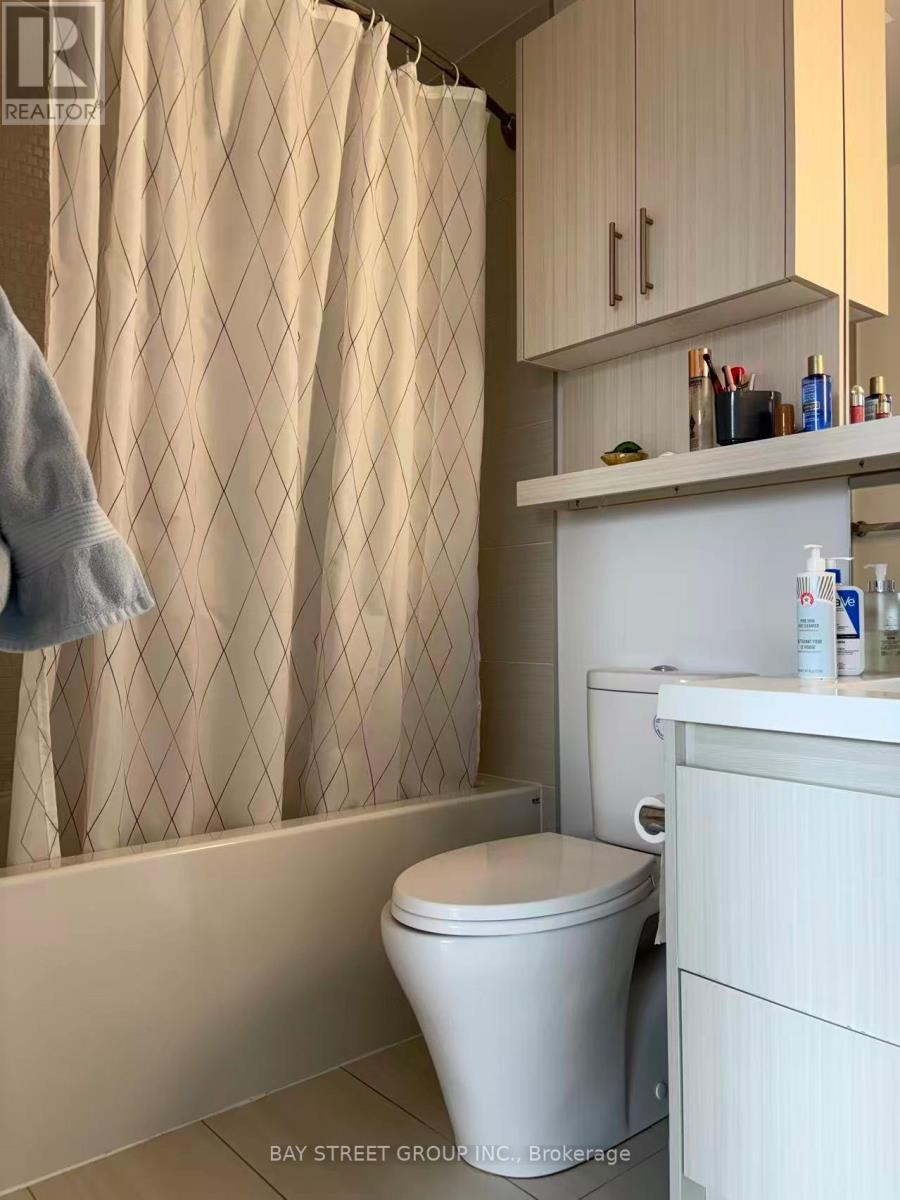 205 - 128 Fairview Mall Drive, Toronto, Ontario  M2J 0E8 - Photo 11 - C12920822