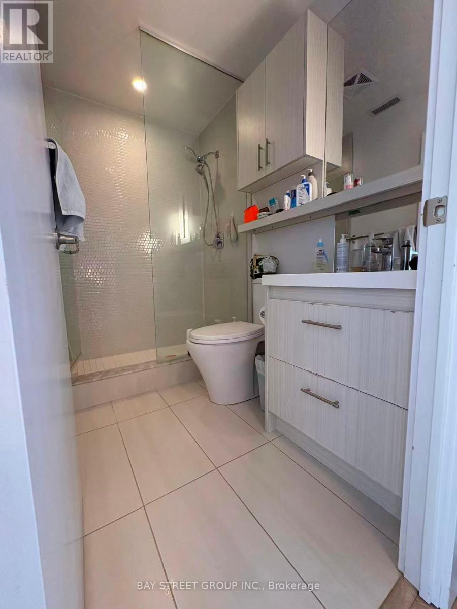 205 - 128 Fairview Mall Drive, Toronto, Ontario  M2J 0E8 - Photo 18 - C12920822