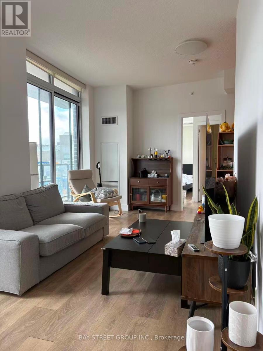 205 - 128 Fairview Mall Drive, Toronto, Ontario  M2J 0E8 - Photo 6 - C12920822