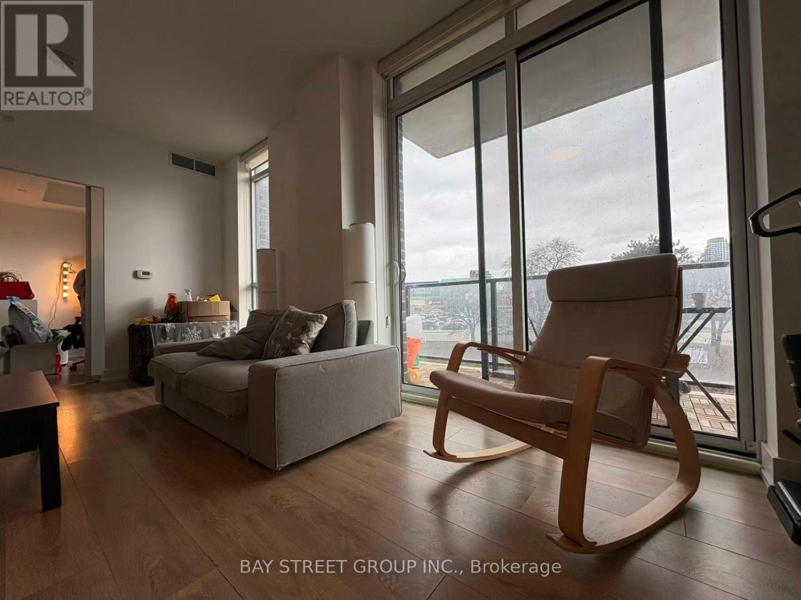 205 - 128 Fairview Mall Drive, Toronto, Ontario  M2J 0E8 - Photo 8 - C12920822