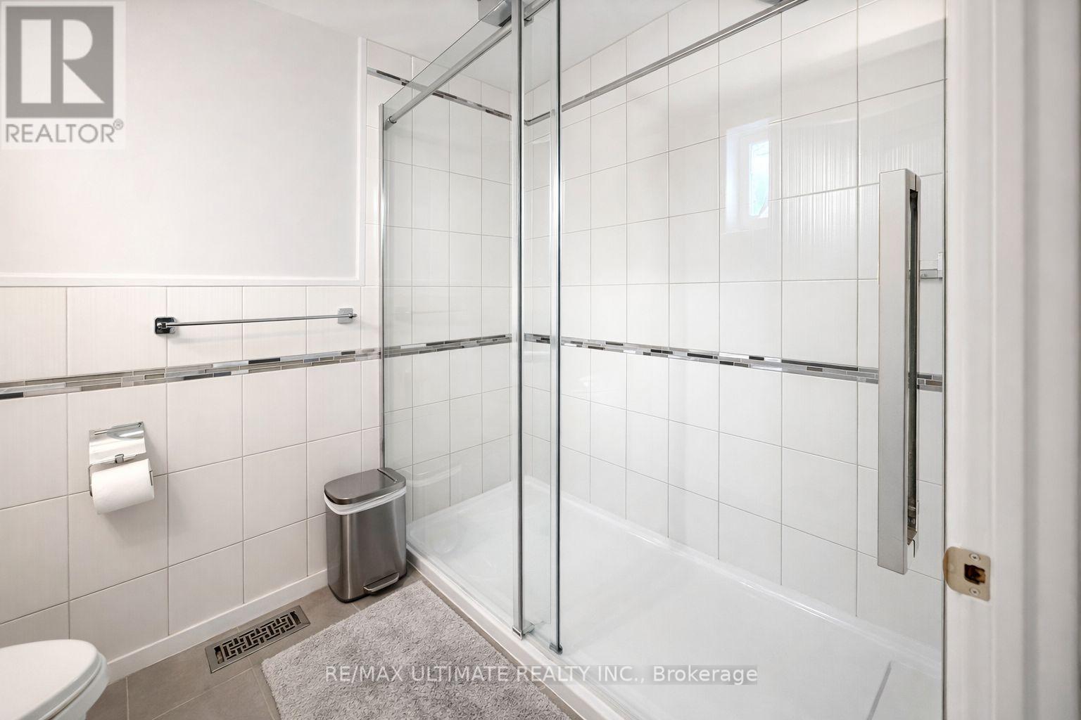 1819-1821 Avenue Road, Toronto, Ontario  M5M 3Z4 - Photo 13 - C12920862