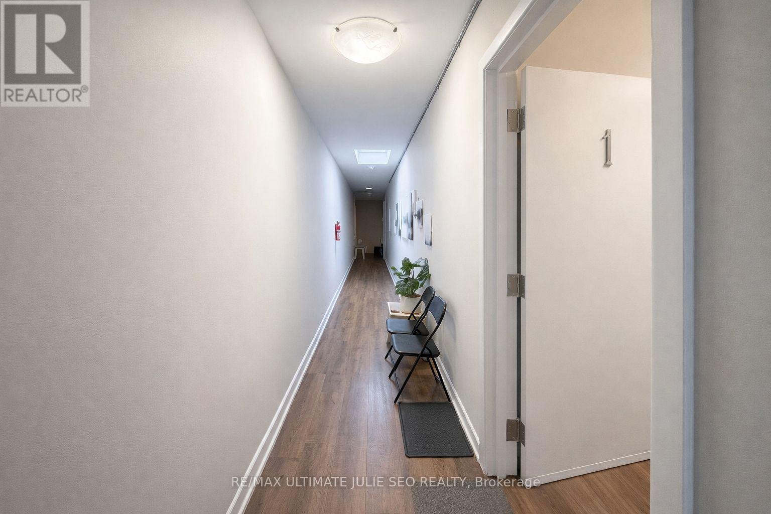 1819-1821 Avenue Road, Toronto, Ontario  M5M 3Z4 - Photo 16 - C12920862
