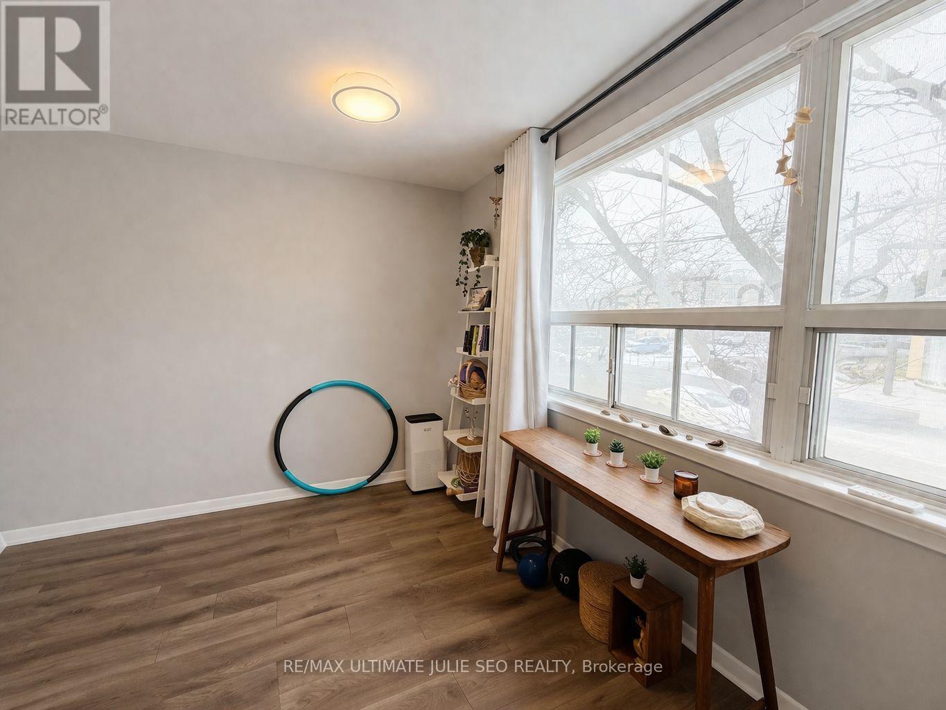 1819-1821 Avenue Road, Toronto, Ontario  M5M 3Z4 - Photo 9 - C12920862