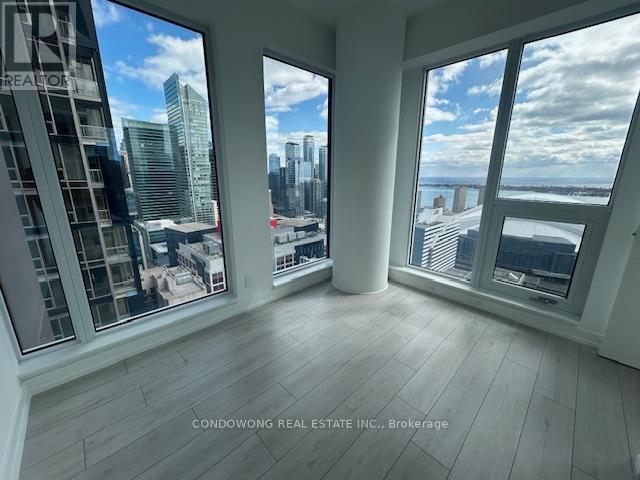 4011 - 55 Mercer Street, Toronto, Ontario  M5V 0W4 - Photo 8 - C12920886