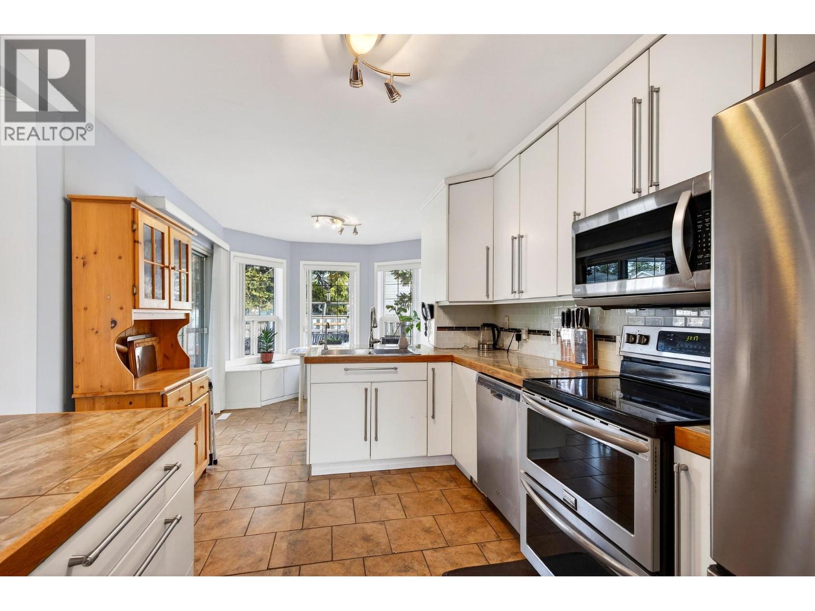 1505 Cedar Street, Golden, British Columbia  V0A 1H6 - Photo 19 - 10380537