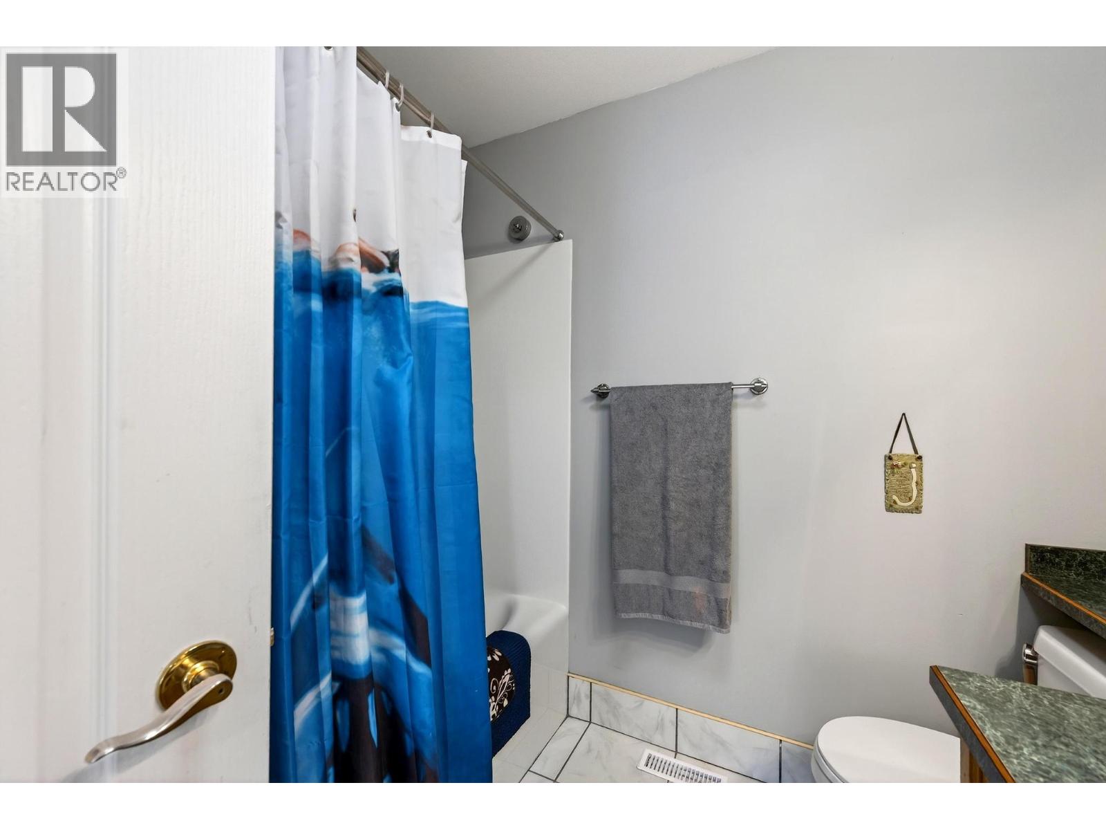 1505 Cedar Street, Golden, British Columbia  V0A 1H6 - Photo 36 - 10380537