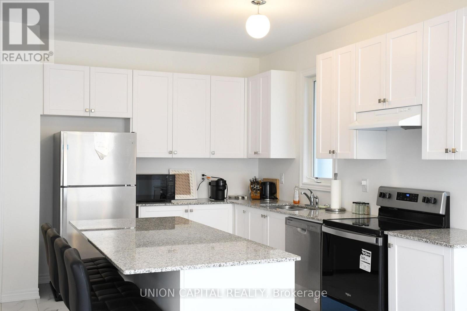 3141 Blazing Star Avenue, Pickering, Ontario  L1Y 0B4 - Photo 10 - E12920818