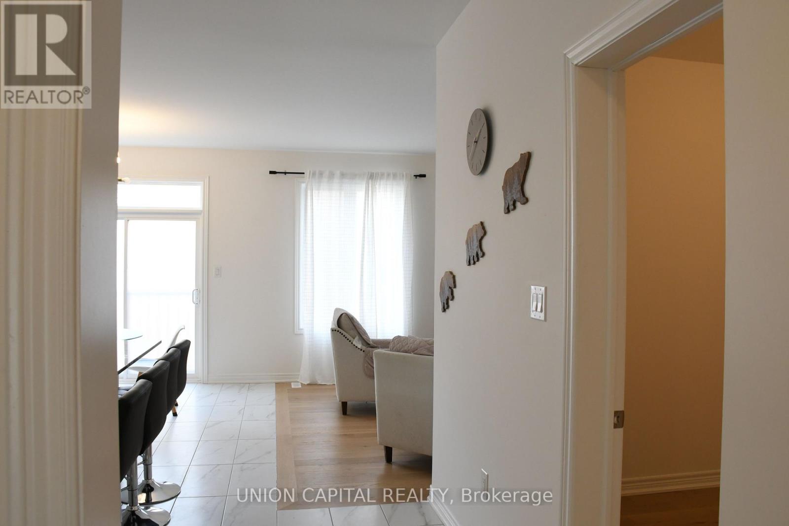 3141 Blazing Star Avenue, Pickering, Ontario  L1Y 0B4 - Photo 7 - E12920818