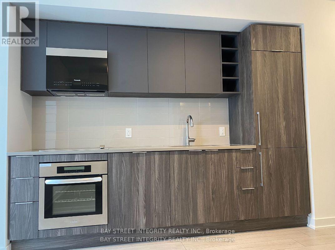 2033 Kennedy Road, Toronto, Ontario M1T 3G2 - Photo 5 - E12920902