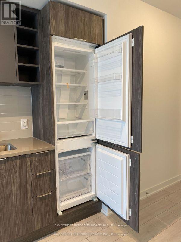 2033 Kennedy Road, Toronto, Ontario M1T 3G2 - Photo 6 - E12920902