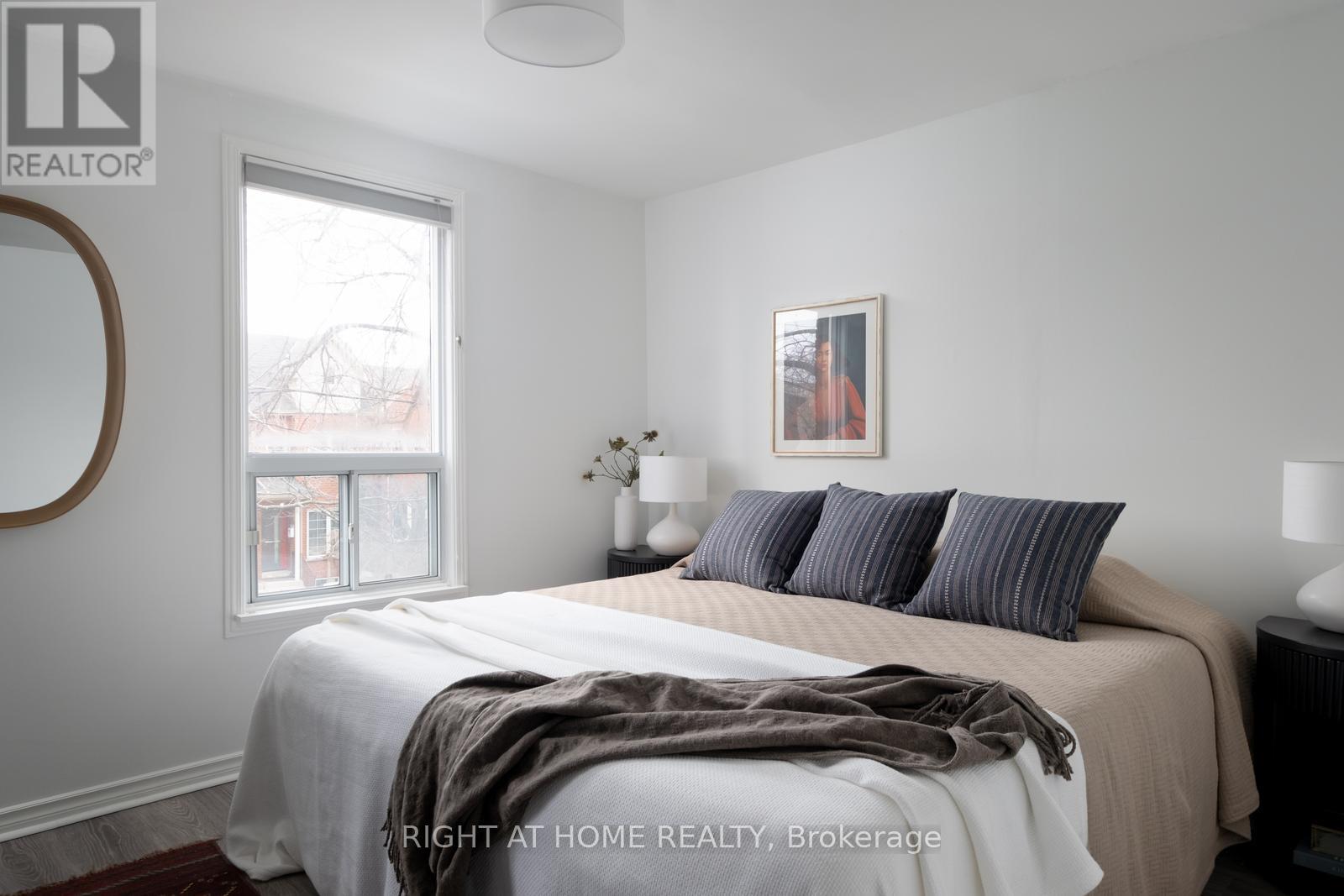 49 Osler Street, Toronto, Ontario  M6P 4A1 - Photo 19 - W12917670