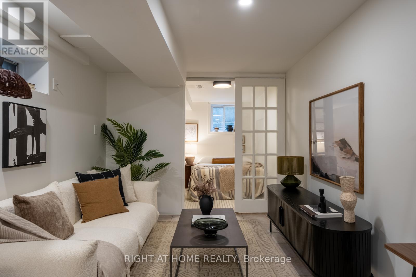 49 Osler Street, Toronto, Ontario  M6P 4A1 - Photo 24 - W12917670