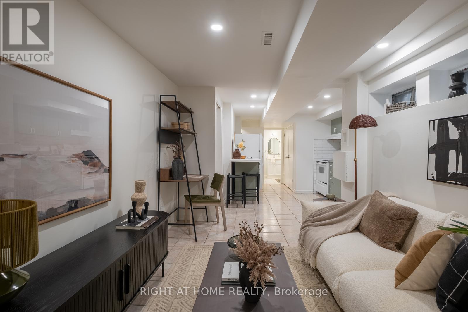 49 Osler Street, Toronto, Ontario  M6P 4A1 - Photo 27 - W12917670