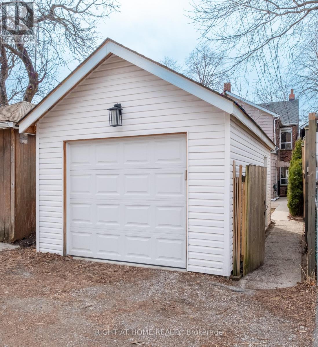 49 Osler Street, Toronto, Ontario  M6P 4A1 - Photo 30 - W12917670