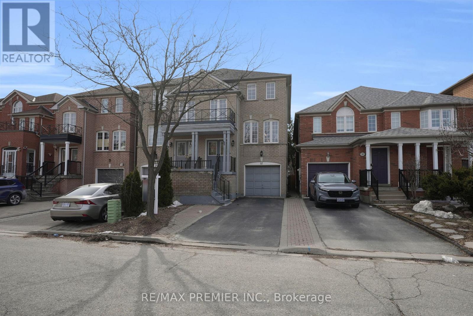 12 Yellowood Circle, Vaughan, Ontario  L4J 8L9 - Photo 11 - N12920830