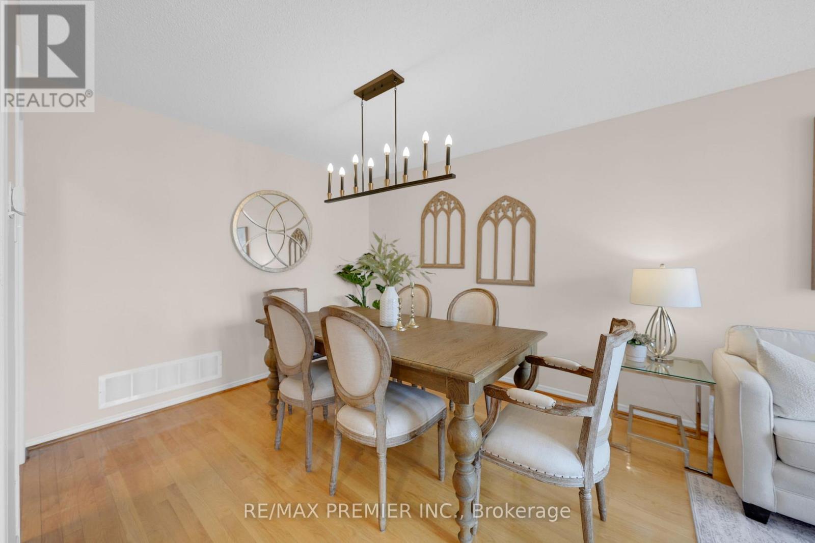 12 Yellowood Circle, Vaughan, Ontario  L4J 8L9 - Photo 28 - N12920830