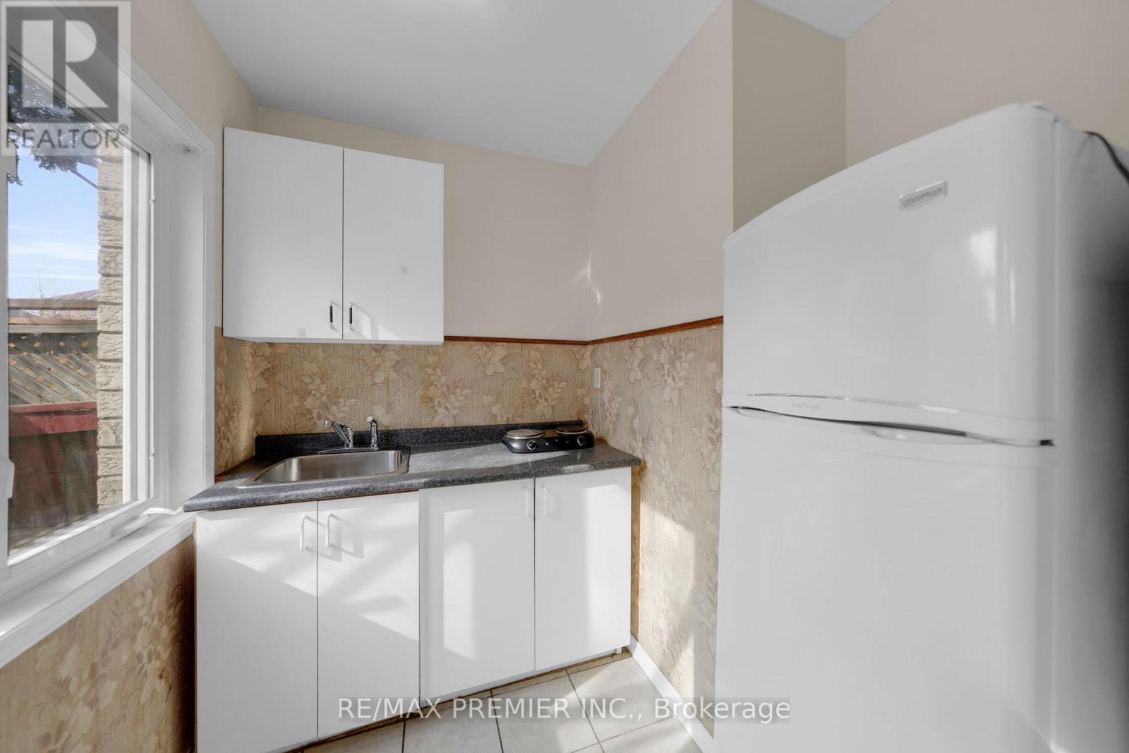 12 Yellowood Circle, Vaughan, Ontario  L4J 8L9 - Photo 45 - N12920830