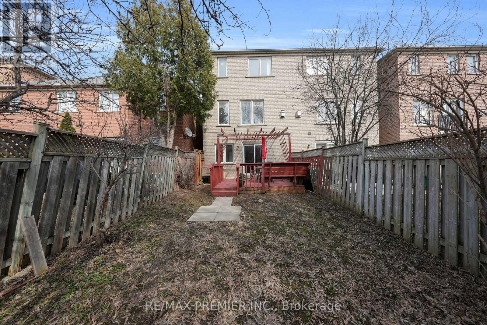 12 Yellowood Circle, Vaughan, Ontario  L4J 8L9 - Photo 49 - N12920830